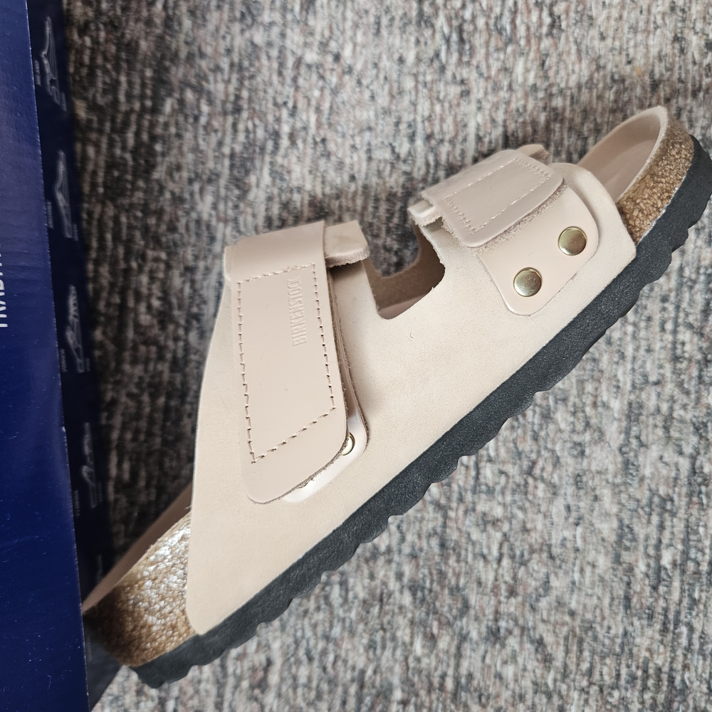 Birkenstock Beige Sandals